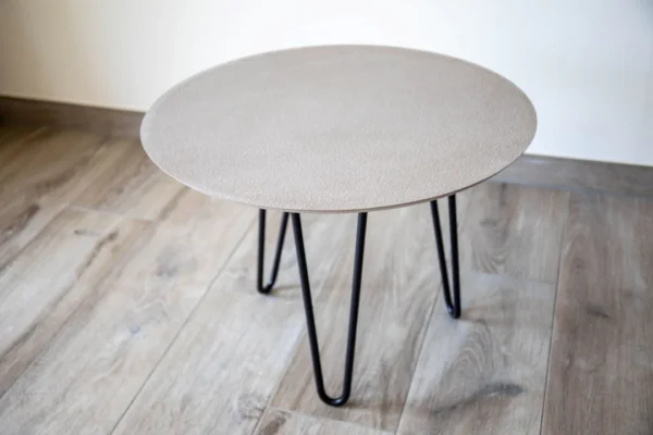 Composiete salontafel genaamd Praag